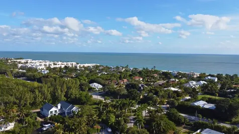 2160 Seminole Shores Lane Vero Beach FL 32963