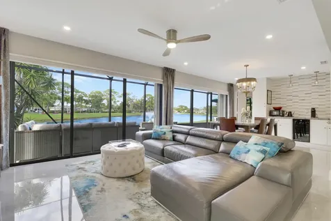 13397 Garth Court Palm Beach Gardens FL 33418