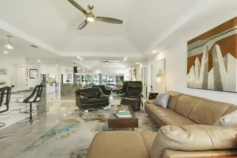 13397 Garth Court Palm Beach Gardens FL 33418