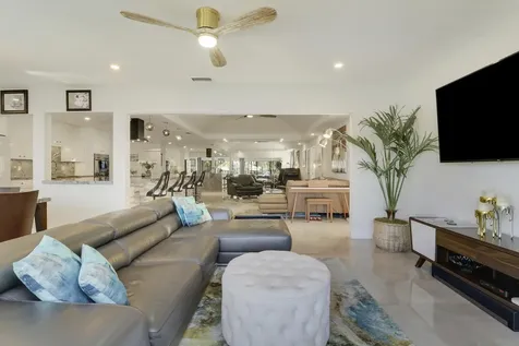 13397 Garth Court Palm Beach Gardens FL 33418