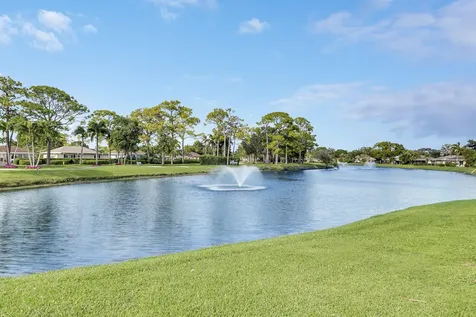 13397 Garth Court Palm Beach Gardens FL 33418