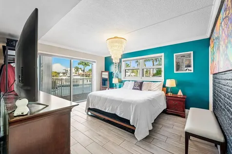 3031 Ne 51st Street Fort Lauderdale FL 33308