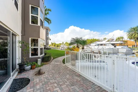 3031 Ne 51st Street Fort Lauderdale FL 33308