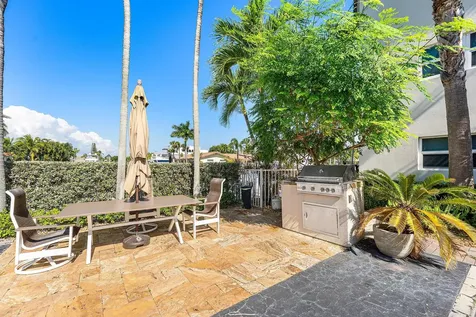 3031 Ne 51st Street Fort Lauderdale FL 33308