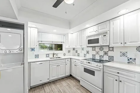 3031 Ne 51st Street Fort Lauderdale FL 33308