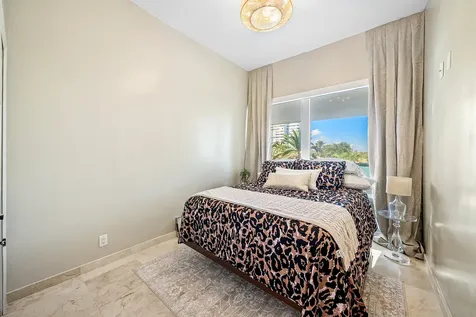 2100 S Ocean Lane Fort Lauderdale FL 33316