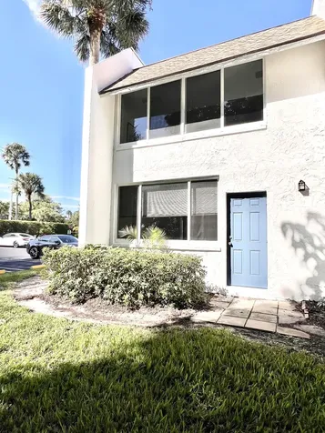 2865 SW 22nd Avenue Delray Beach FL 33445