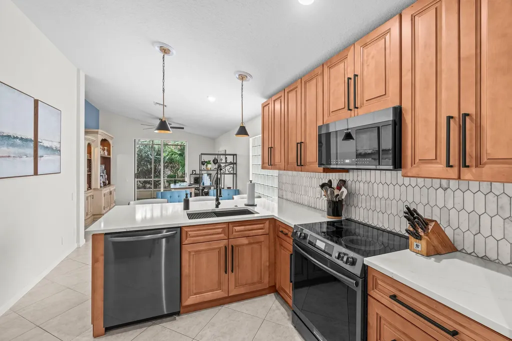 5361 Angel Wing Drive Boynton Beach FL 33437