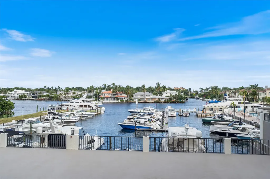 1035 S Federal Highway Delray Beach FL 33483