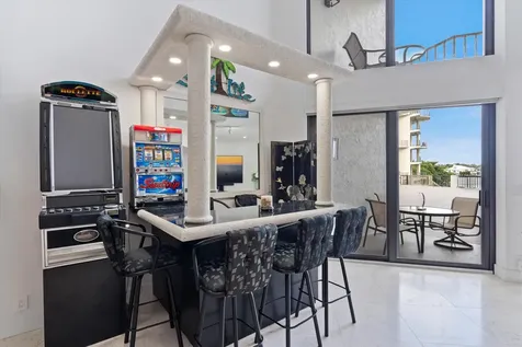 1035 S Federal Highway Delray Beach FL 33483