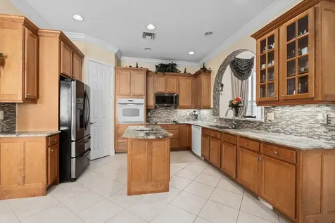 9360 Sw Nuova Way Port Saint Lucie FL 34986