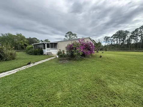 627 Camino Real Boulevard Clewiston FL 33440