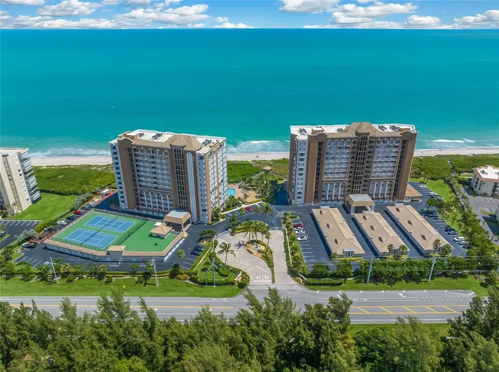4180 N Highway A1a Hutchinson Island FL 34949