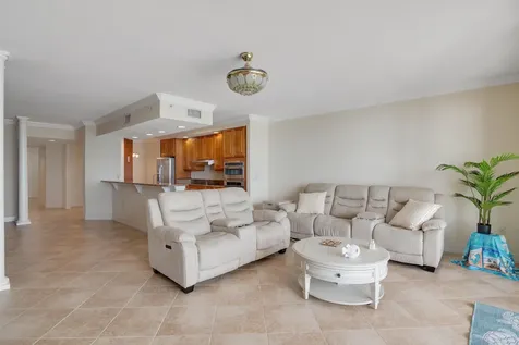 4180 N Highway A1a Hutchinson Island FL 34949