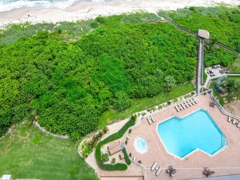 4180 N Highway A1a Hutchinson Island FL 34949