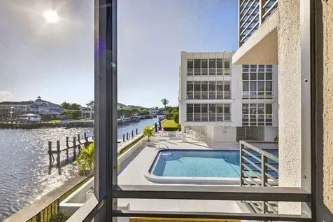 900 Ne Spanish River Boulevard Boca Raton FL 33431