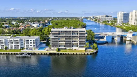 900 Ne Spanish River Boulevard Boca Raton FL 33431