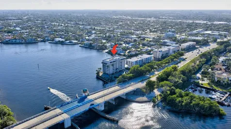 900 Ne Spanish River Boulevard Boca Raton FL 33431