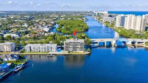 900 Ne Spanish River Boulevard Boca Raton FL 33431