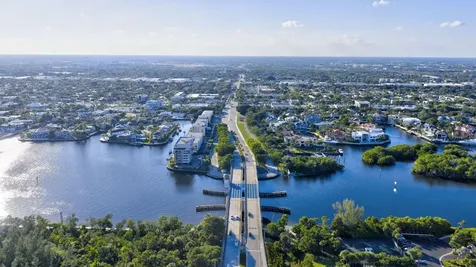 900 Ne Spanish River Boulevard Boca Raton FL 33431