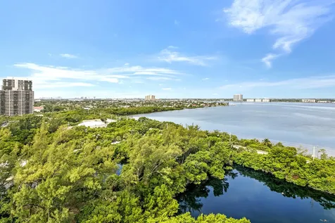 5070 N Ocean Drive Singer Island FL 33404