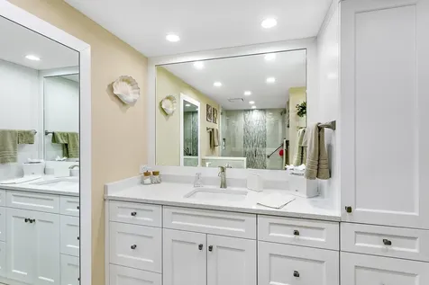 5070 N Ocean Drive Singer Island FL 33404
