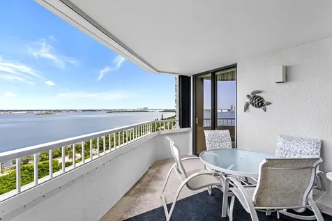 5070 N Ocean Drive Singer Island FL 33404