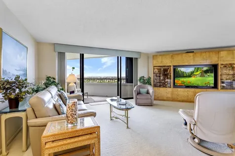 5070 N Ocean Drive Singer Island FL 33404
