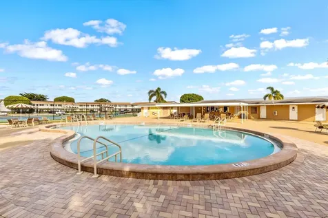 17 Andover A West Palm Beach FL 33417