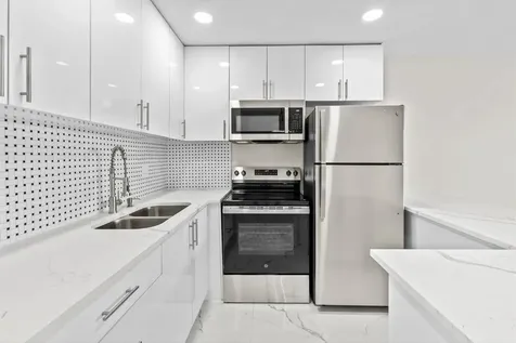 17 Andover A West Palm Beach FL 33417