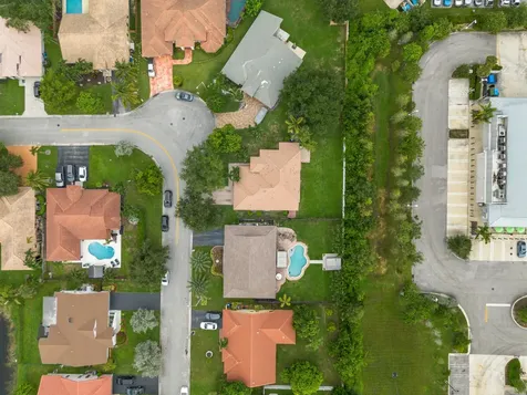 8985 NW 45th Court Coral Springs FL 33065