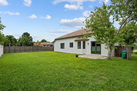 8985 NW 45th Court Coral Springs FL 33065