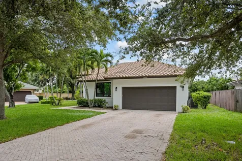8985 NW 45th Court Coral Springs FL 33065