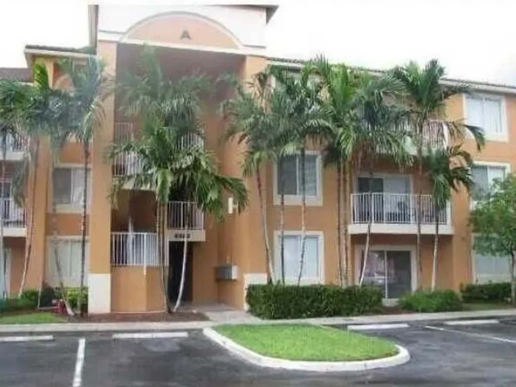 6936 Sw 39 Street Davie FL 33314