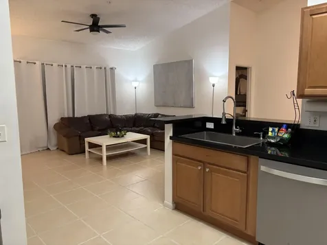 6936 Sw 39 Street Davie FL 33314