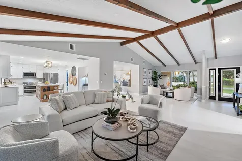 9 Old Fence Road Palm Beach Gardens FL 33418