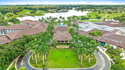 9 Old Fence Road Palm Beach Gardens FL 33418