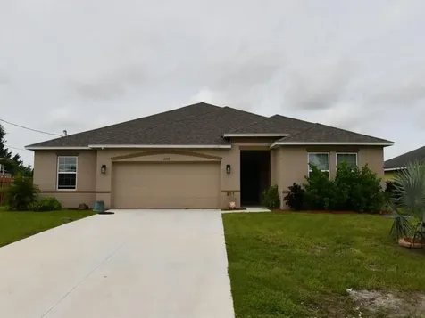 2108 Sw Monterrey Lane Port Saint Lucie FL 34953