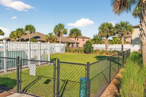 5307 Entertainment Way Fort Pierce FL 34947