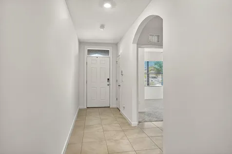 5307 Entertainment Way Fort Pierce FL 34947