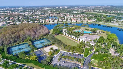 9858 Shepard Place Wellington FL 33414