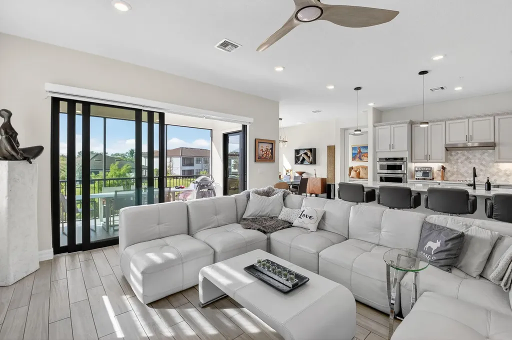 21956 Canadensis Circle Boca Raton FL 33428
