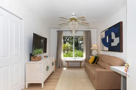 2477 Par Circle Delray Beach FL 33445