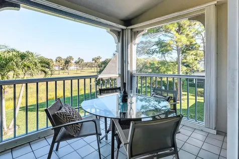 305 Ryder Cup Circle Palm Beach Gardens FL 33418