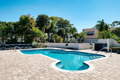 305 Ryder Cup Circle Palm Beach Gardens FL 33418