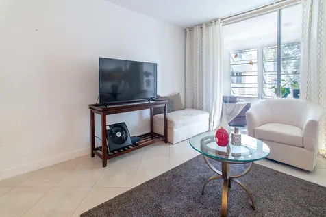 3091 E Sun Sunrise Lakes Drive Sunrise FL 33322