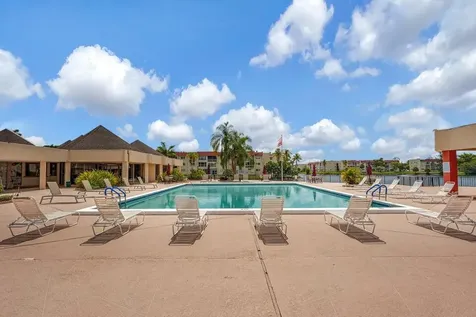 3091 E Sun Sunrise Lakes Drive Sunrise FL 33322
