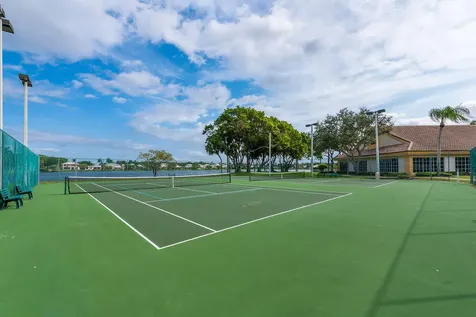 1975 Oak Berry Circle Wellington FL 33414