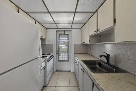 2551 W Golf Boulevard Pompano Beach FL 33064