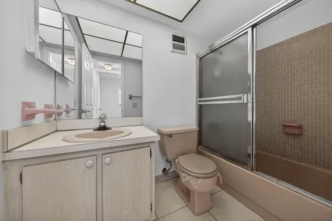 2551 W Golf Boulevard Pompano Beach FL 33064